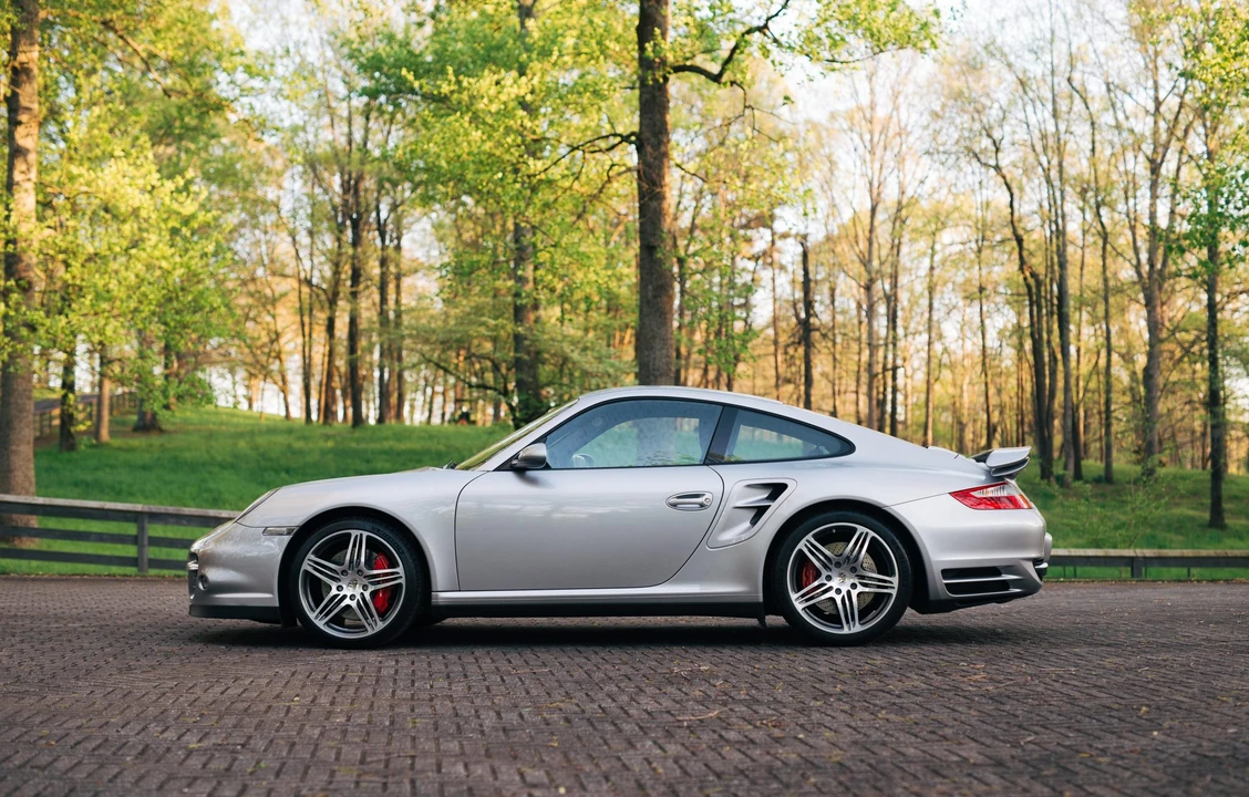 2007 Porsche 997 Turbo - Image 3 of 31