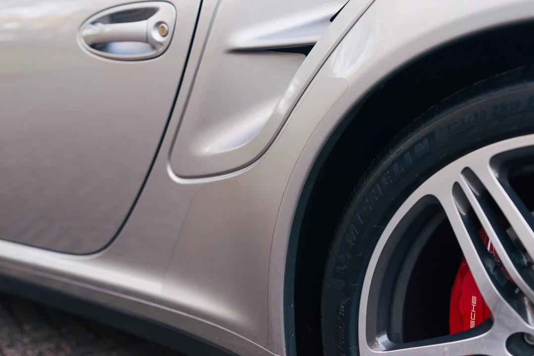 2007 Porsche 997 Turbo - Image 26 of 31