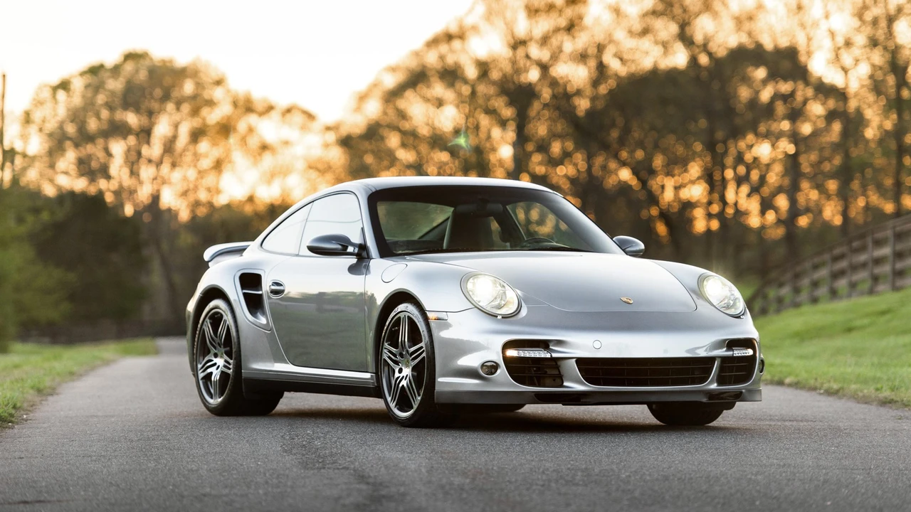 2007 Porsche 997 Turbo - Image 15 of 31