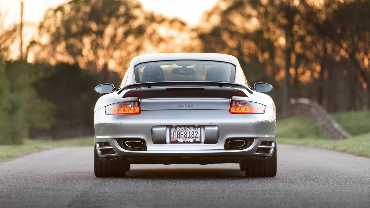 2007 Porsche 997 Turbo - Image 12 of 31