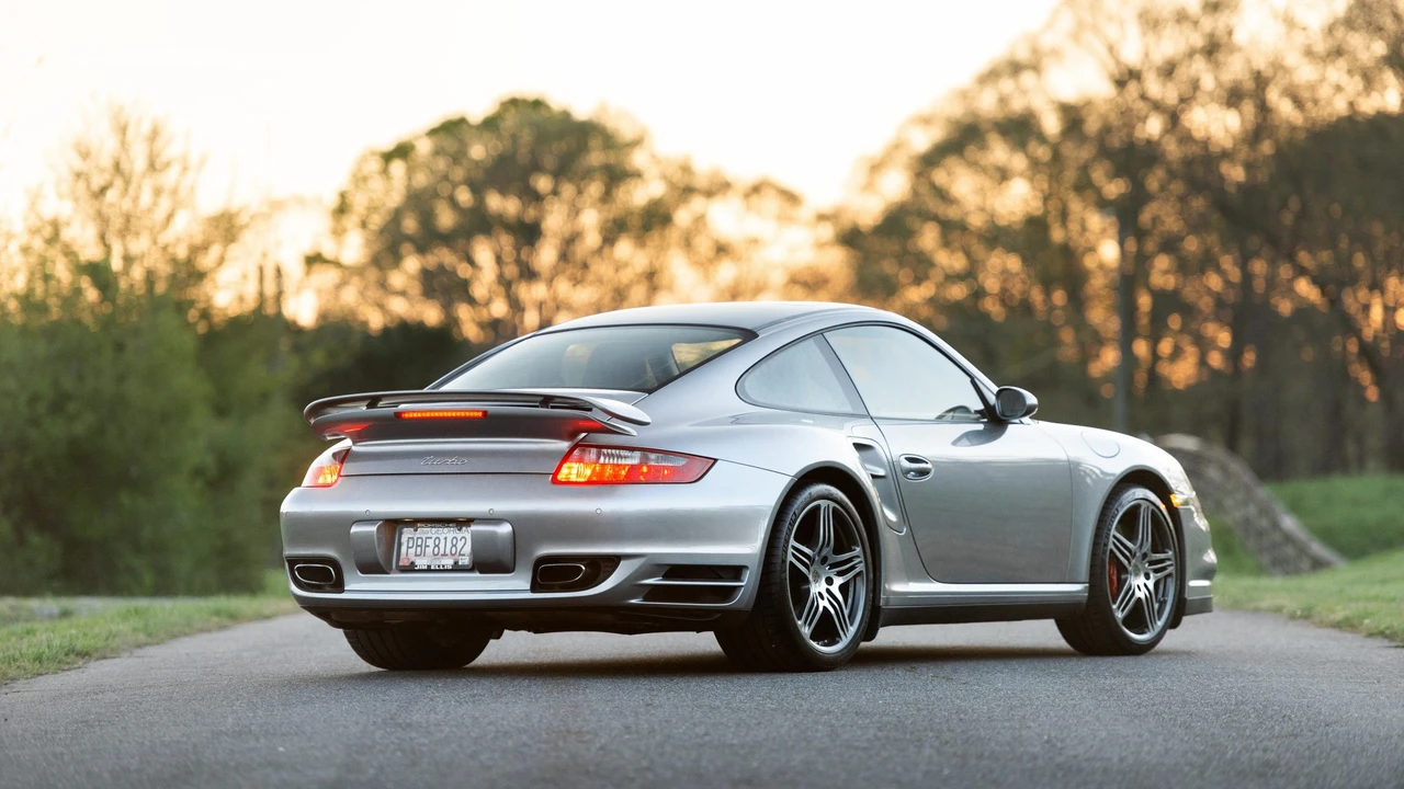 2007 Porsche 997 Turbo - Image 13 of 31