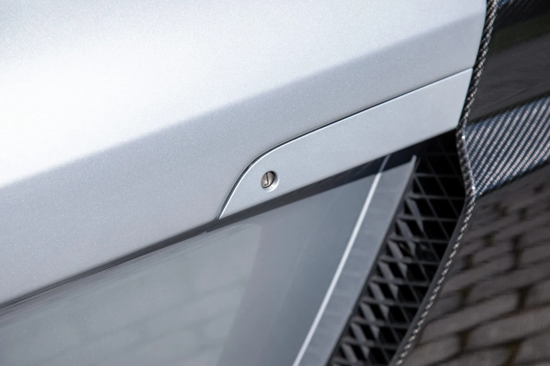 2010 Audi 42 R8 - Image 26 of 31