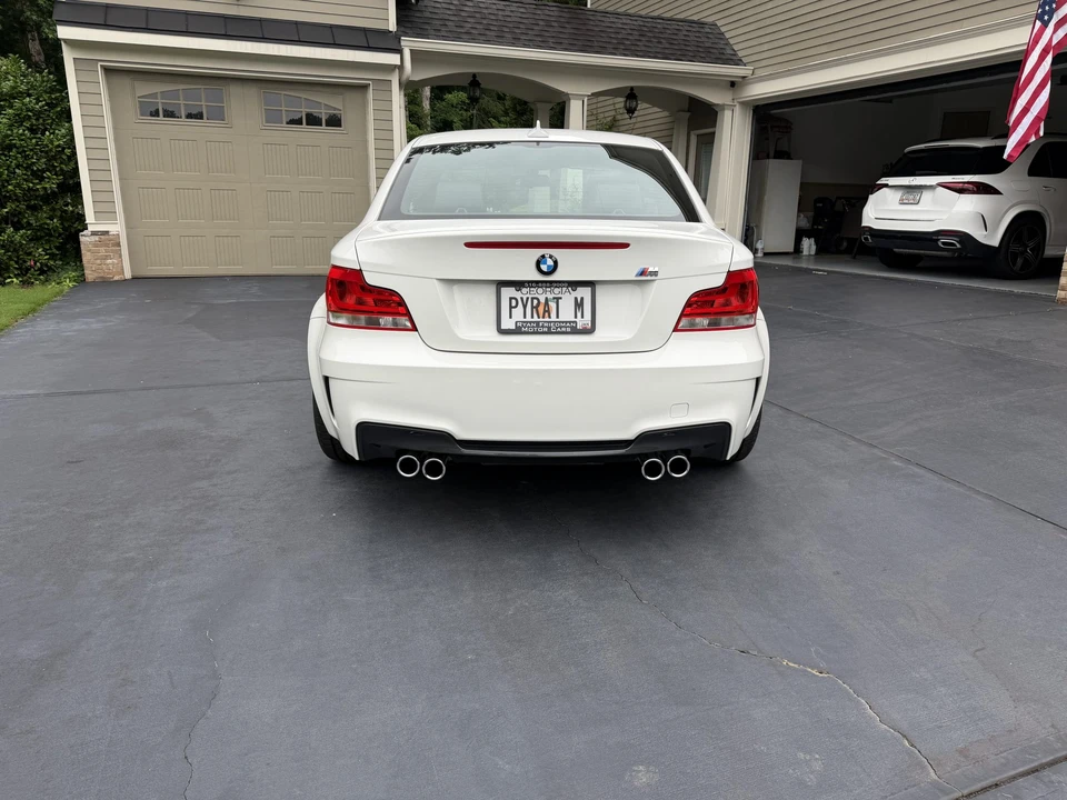 2011 BMW 1M - Image 5 of 31