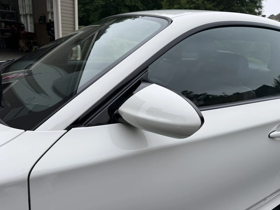 2011 BMW 1M - Image 19 of 31