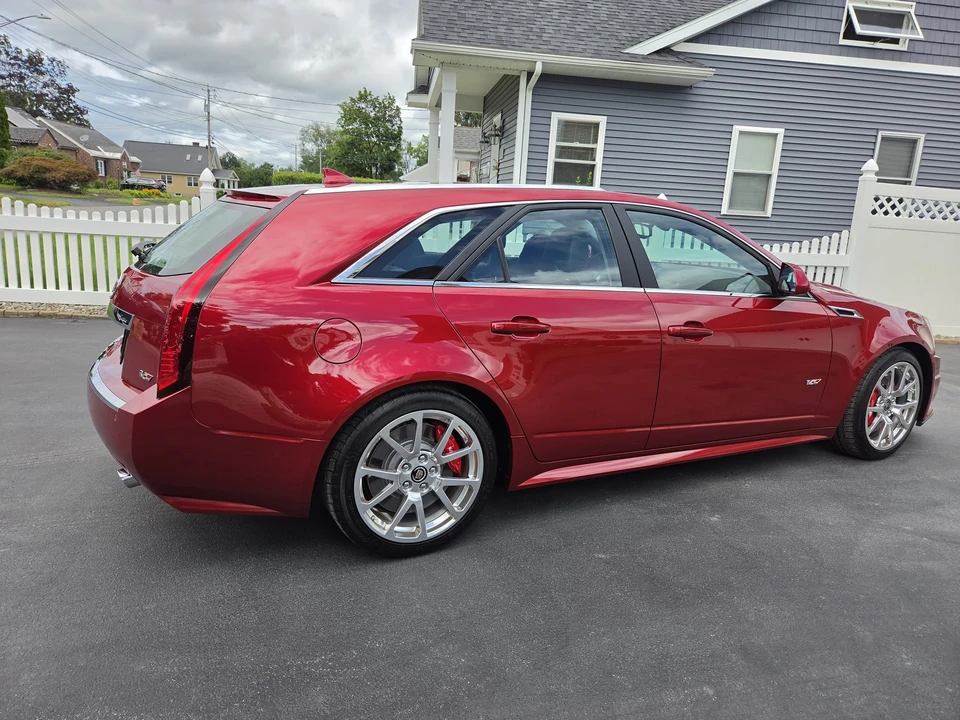 2014 Cadillac CTS-V 2nd Gen - Image 12 of 31
