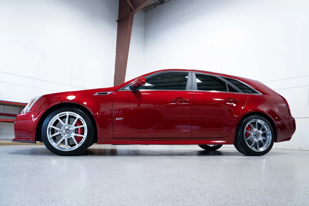 2014 Cadillac CTS-V 2nd Gen - Image 3 of 31