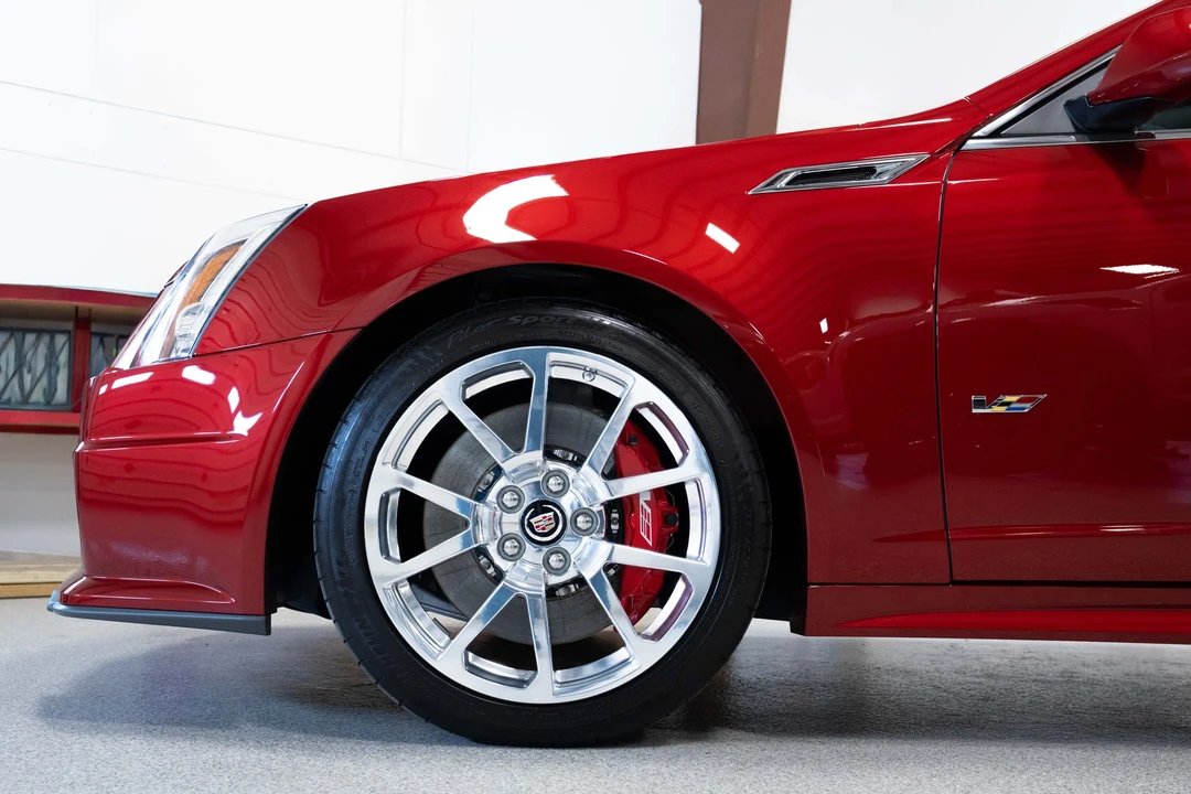 2014 Cadillac CTS-V 2nd Gen - Image 16 of 31