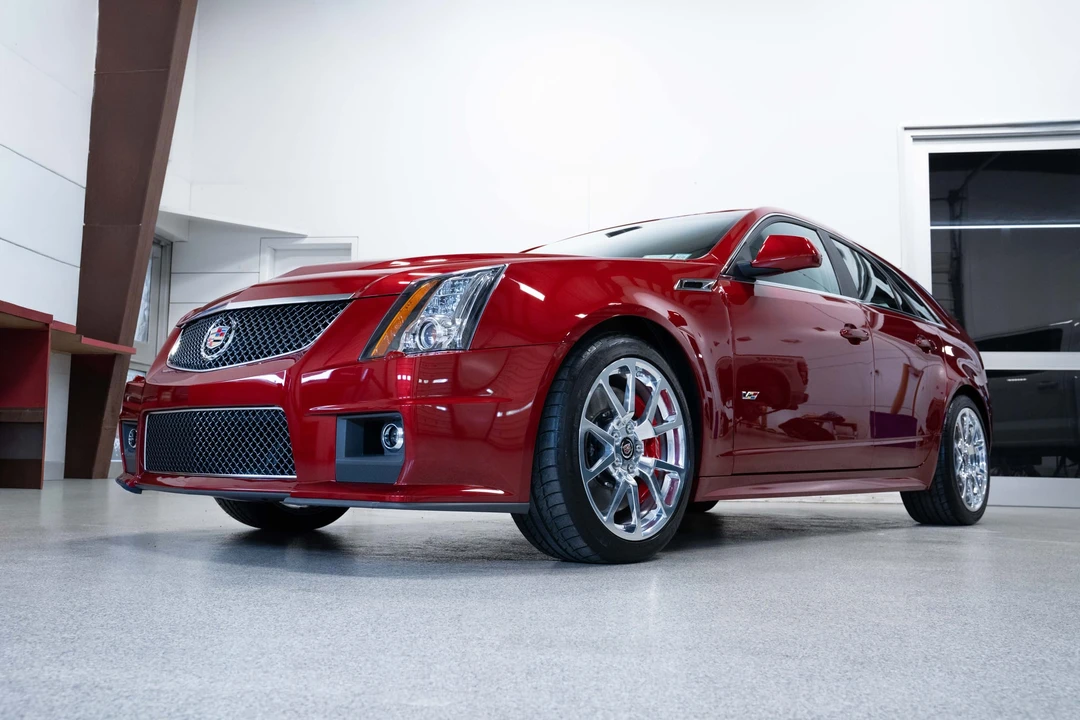 2014 Cadillac CTS-V 2nd Gen - Image 2 of 31
