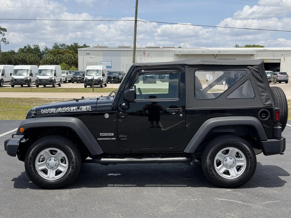2014 Jeep JK Wrangler - Image 3 of 31