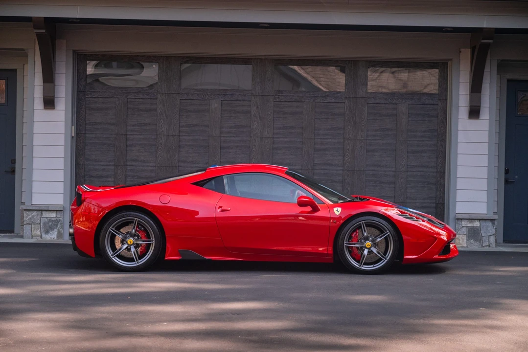 2015 Ferrari - Image 17 of 31