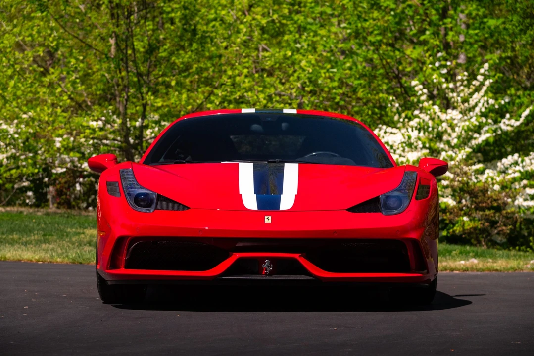 2015 Ferrari - Image 7 of 31