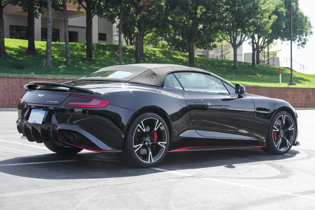 2018 Aston Martin Vanquish 2nd Gen - Image 12 of 31