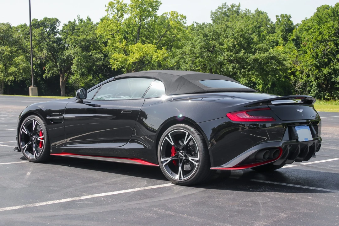 2018 Aston Martin Vanquish 2nd Gen - Image 14 of 31