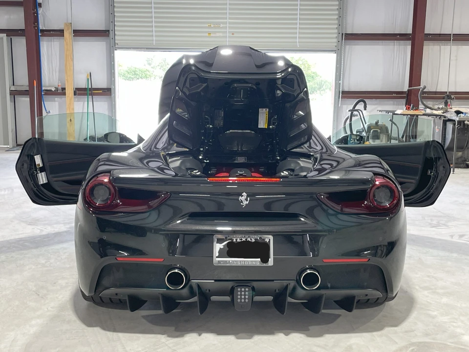2019 Ferrari 488 Spider - Image 11 of 31