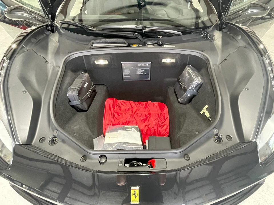 2019 Ferrari 488 Spider - Image 31 of 31