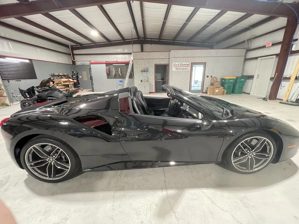 2019 Ferrari 488 Spider - Image 7 of 31