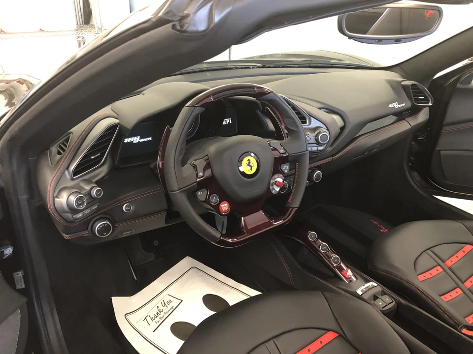 2019 Ferrari 488 Spider - Image 27 of 31