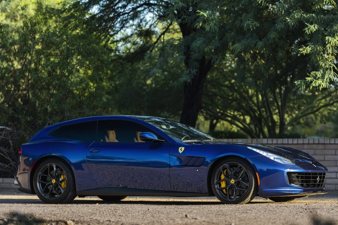 2019 Ferrari GTC4Lusso T - Image 15 of 31