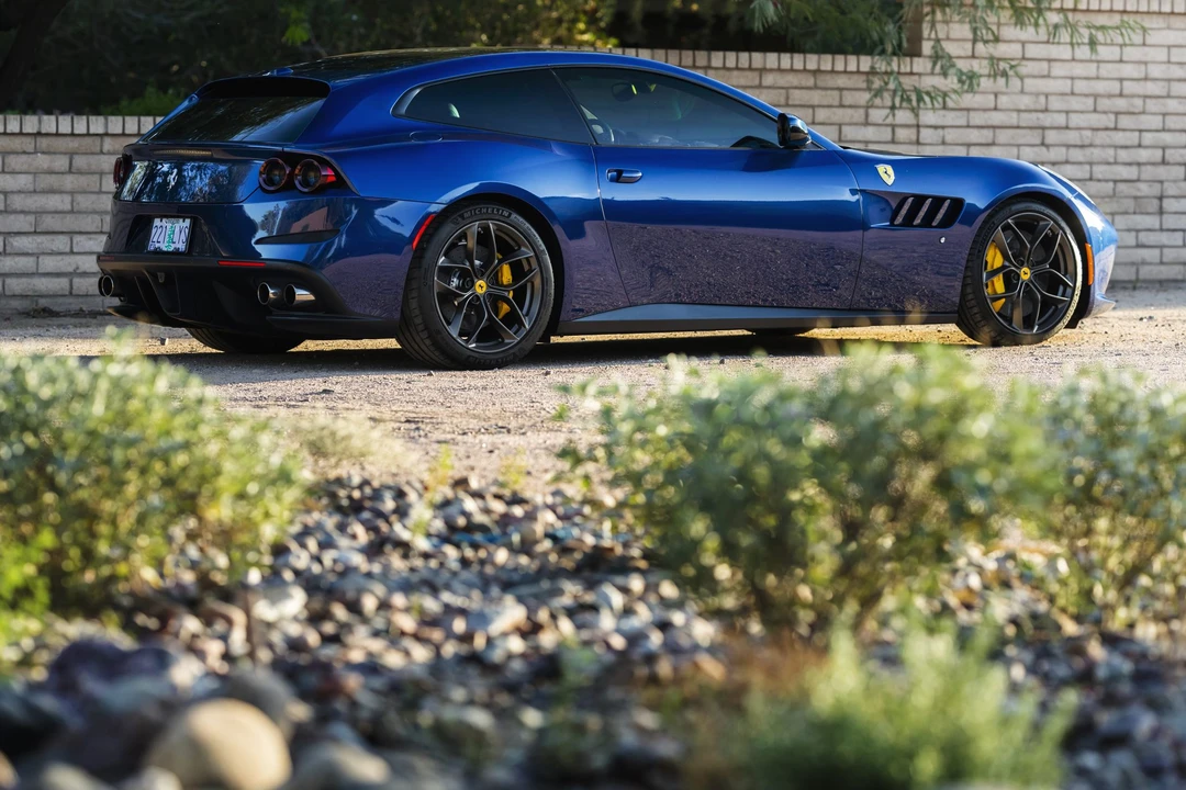 2019 Ferrari GTC4Lusso T - Image 25 of 31