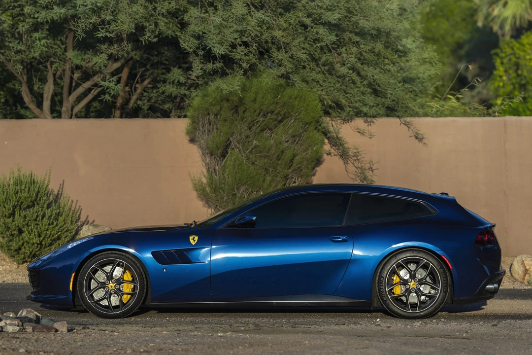 2019 Ferrari GTC4Lusso T - Image 20 of 31