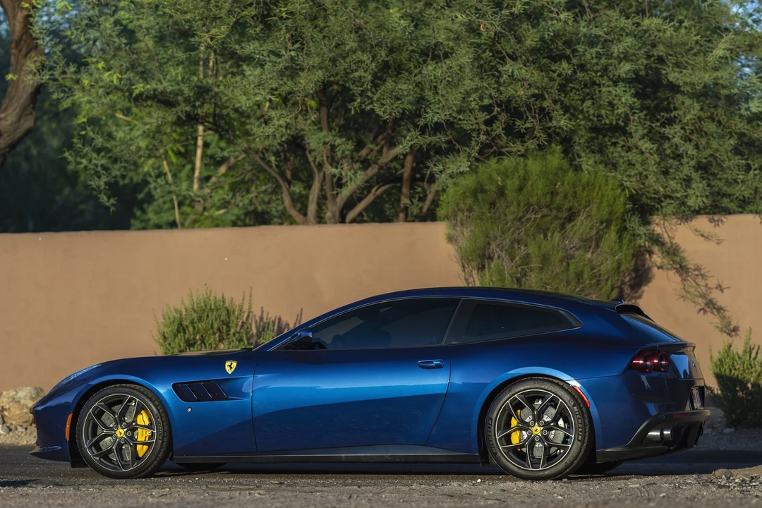 2019 Ferrari GTC4Lusso T - Image 21 of 31
