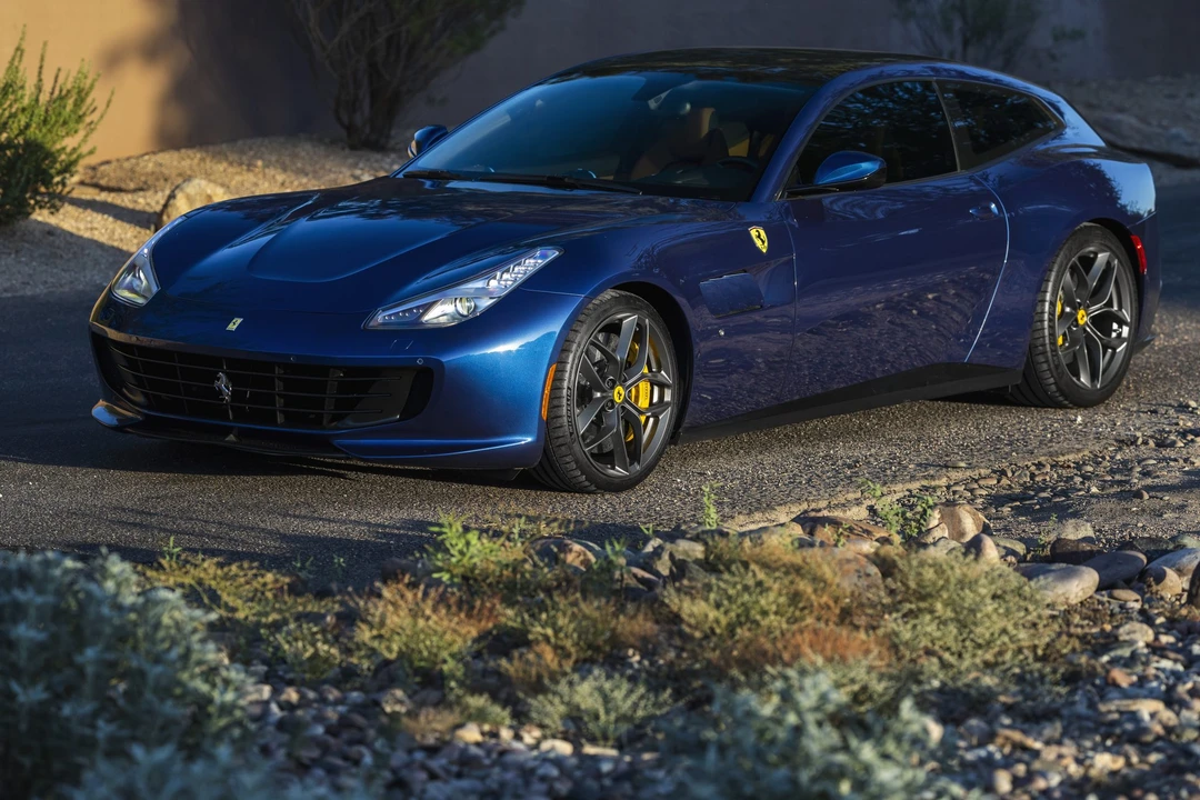 2019 Ferrari GTC4Lusso T - Image 17 of 31