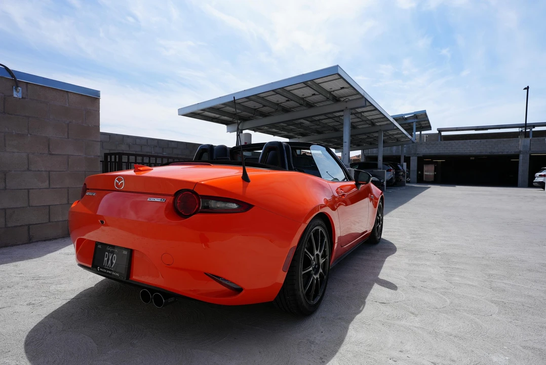 2019 Mazda ND MX-5 Miata - Image 10 of 31