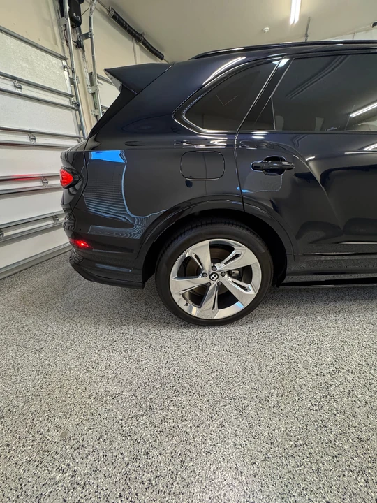2022 Bentley Bentayga Speed - Image 27 of 31