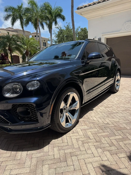 2022 Bentley Bentayga Speed - Image 19 of 31
