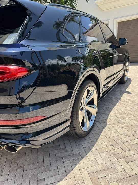 2022 Bentley Bentayga Speed - Image 26 of 31