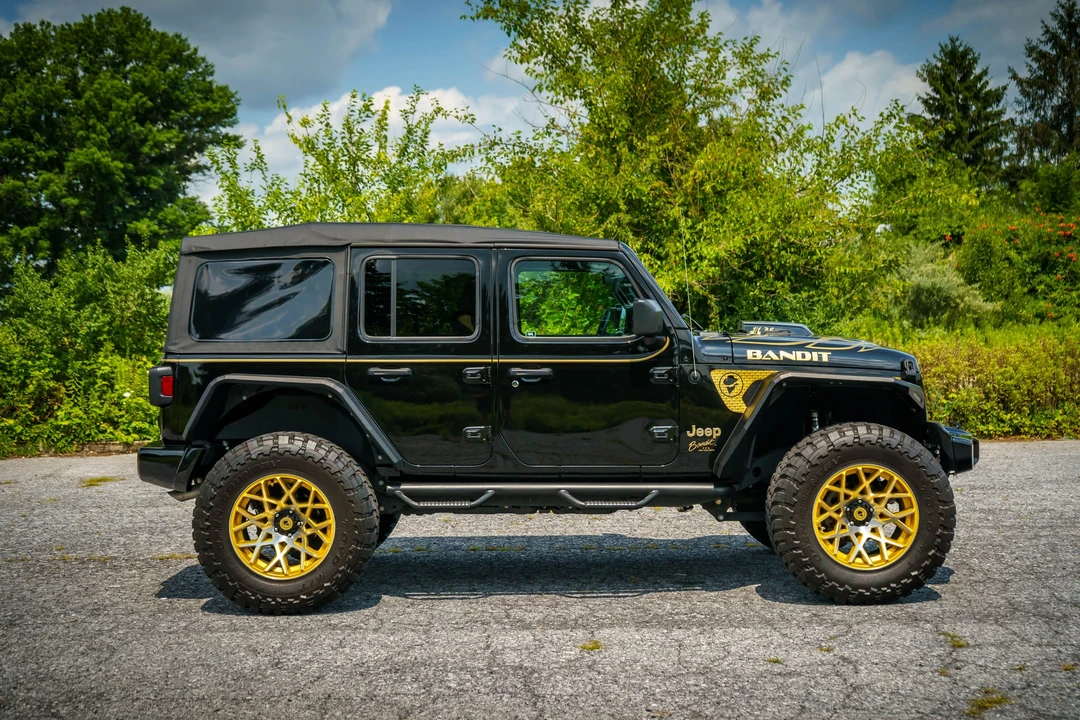 2018 Jeep JL Wrangler - Image 12 of 31