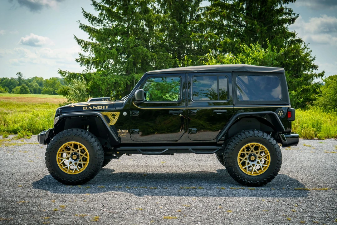 2018 Jeep JL Wrangler - Image 4 of 31