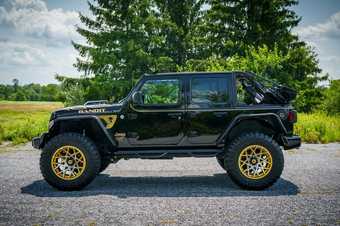 2018 Jeep JL Wrangler - Image 24 of 31
