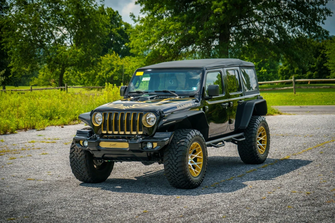 2018 Jeep JL Wrangler - Image 2 of 31