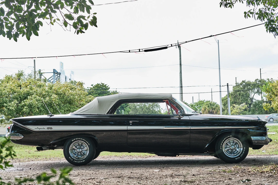 1961 Chevrolet Impala 3rd Gen - Image 4 of 31