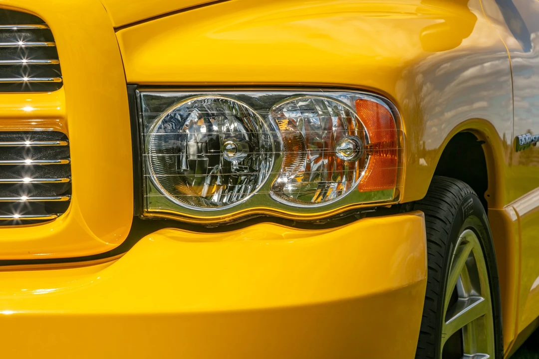 2005 Dodge Ram SRT-10 3rd Gen - Image 15 of 31