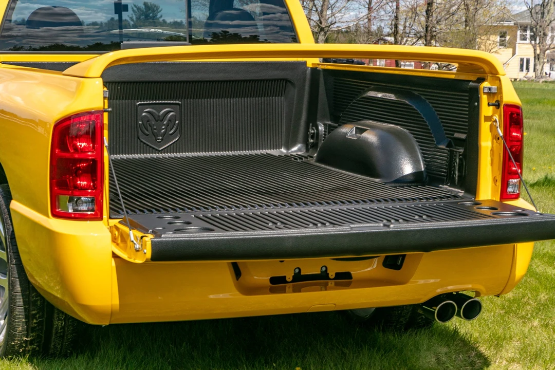 2005 Dodge Ram SRT-10 3rd Gen - Image 23 of 31