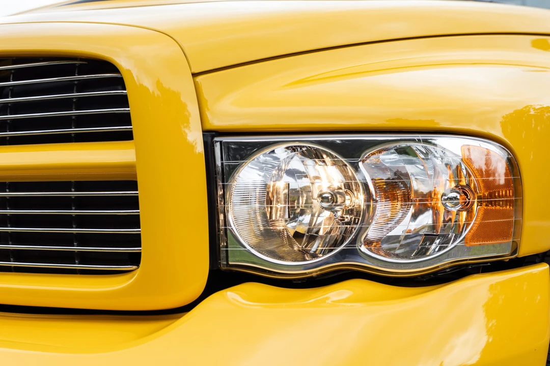 2005 Dodge Ram SRT-10 3rd Gen - Image 13 of 31