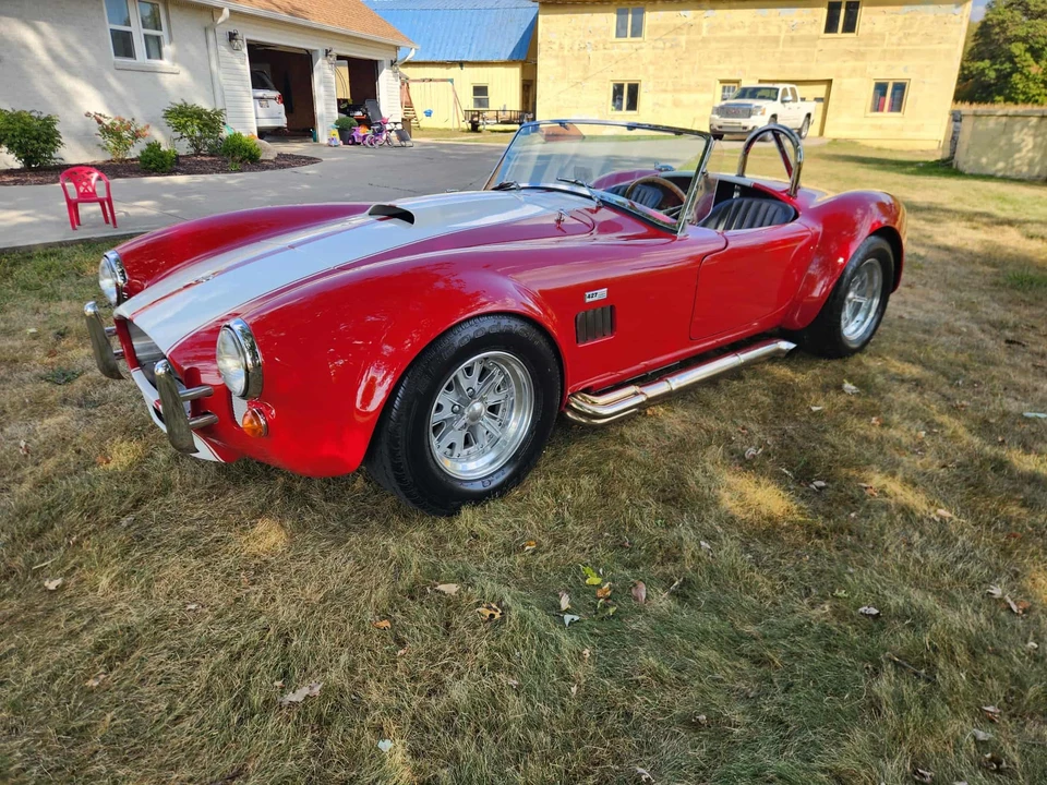 Shelby Cobra Replica - Image 22 of 31