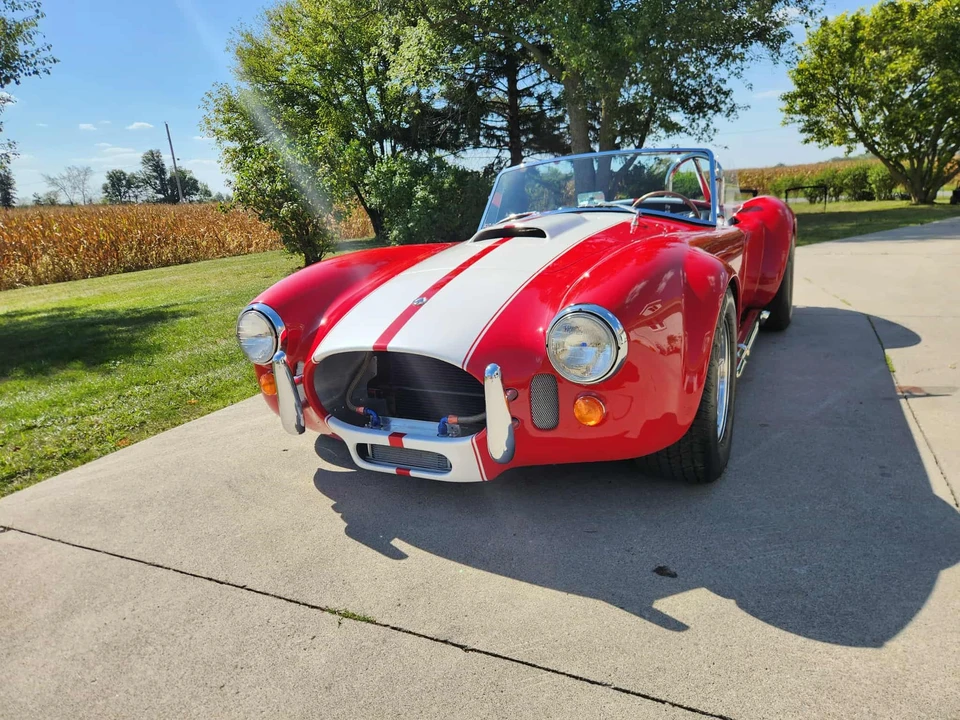 Shelby Cobra Replica - Image 3 of 31