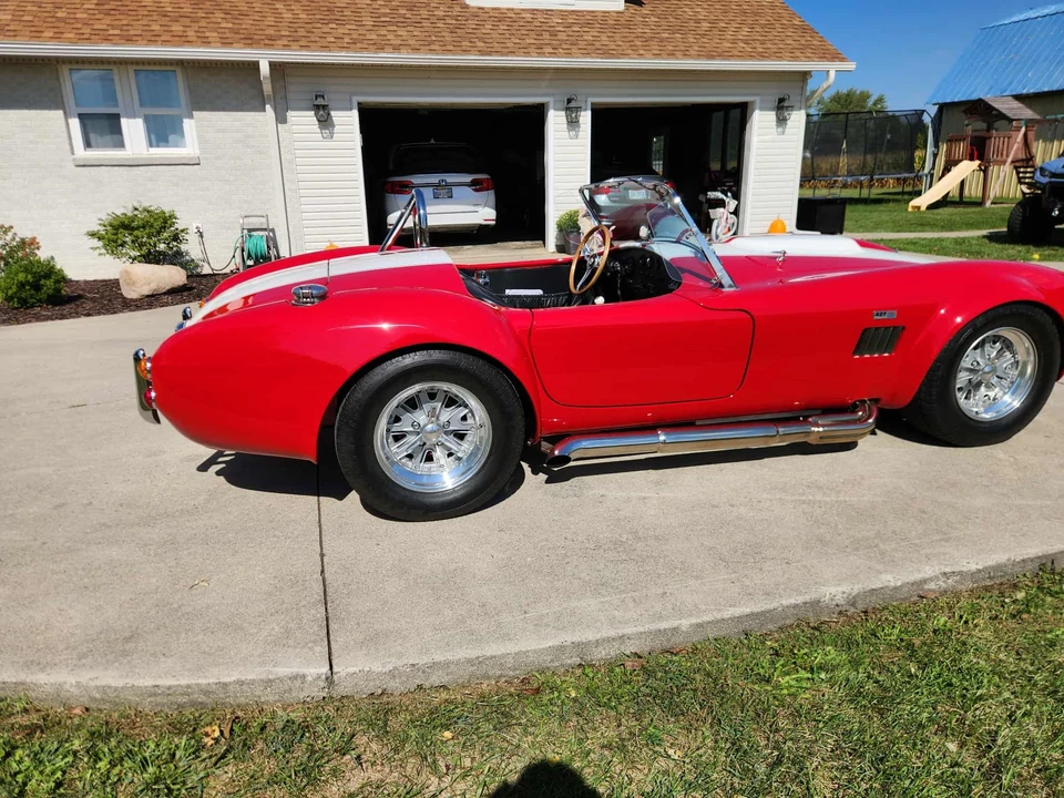 Shelby Cobra Replica - Image 17 of 31