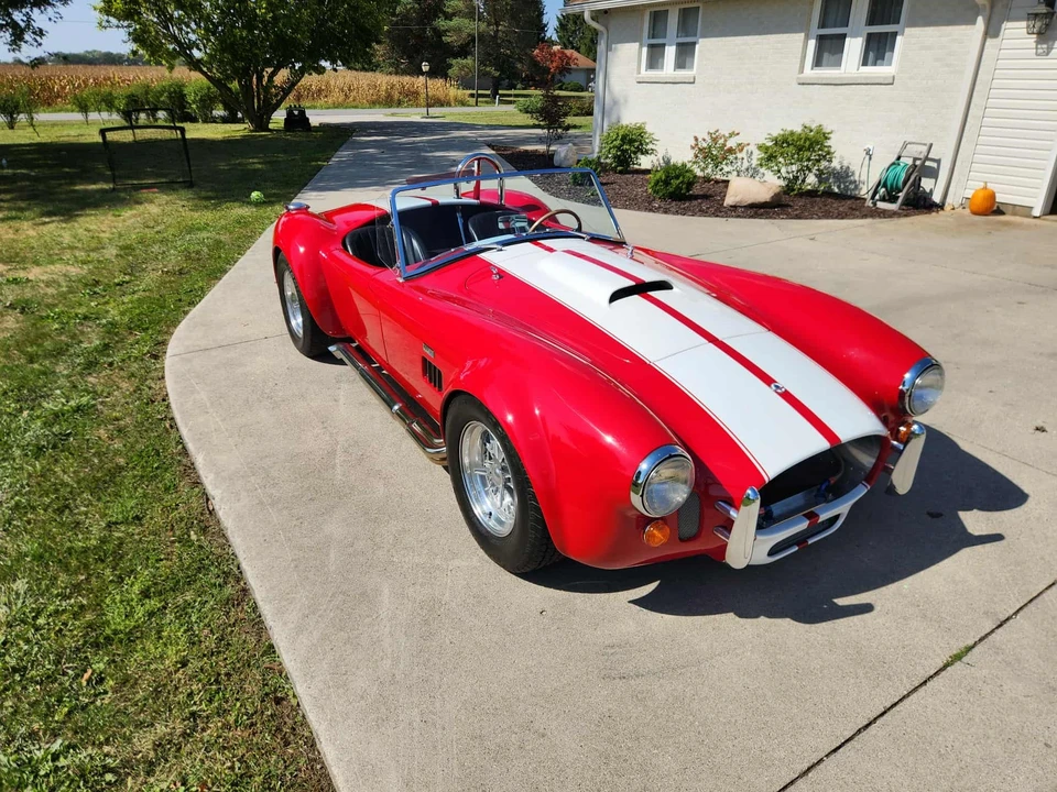Shelby Cobra Replica - Image 14 of 31