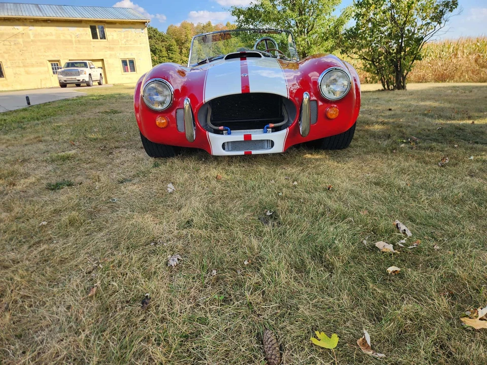Shelby Cobra Replica - Image 21 of 31