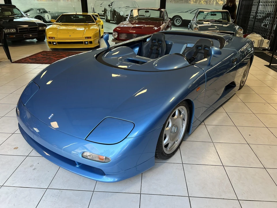 1995 DeTomaso - Image 2 of 31