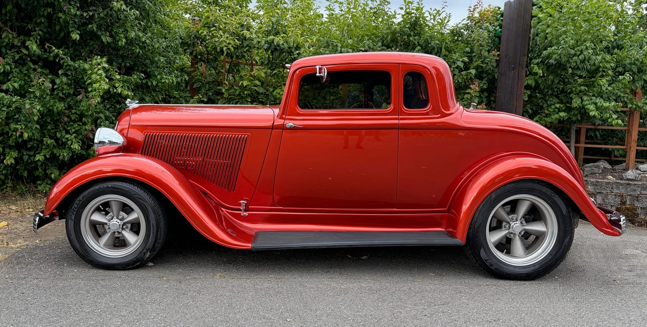 1933 Plymouth Deluxe & Special Deluxe - Image 9 of 31