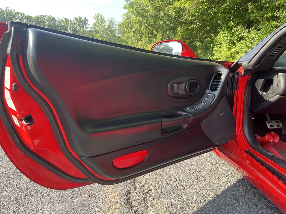 2001 Chevrolet Corvette C5 - Image 16 of 31