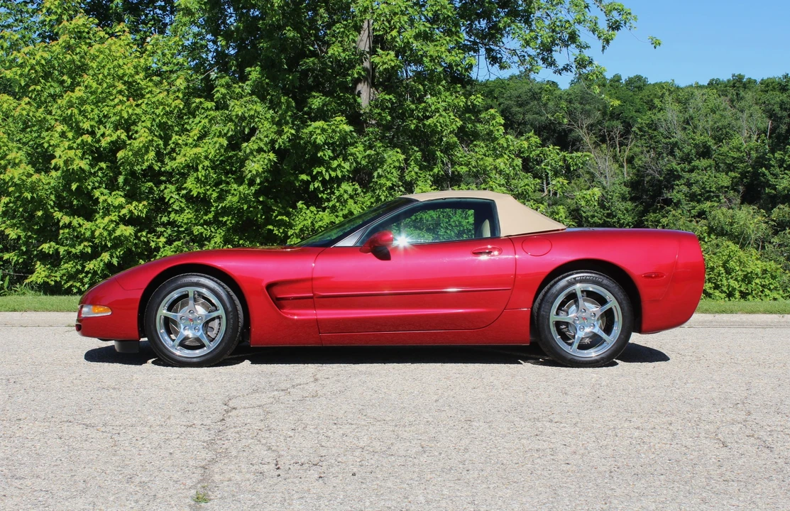 2002 Chevrolet Corvette C5 - Image 2 of 31