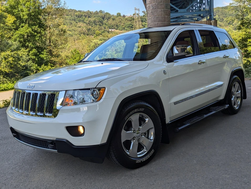 2011 Jeep WK2 Grand Cherokee - Image 25 of 31