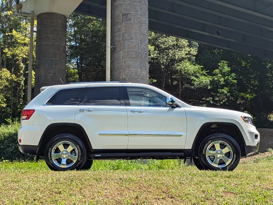 2011 Jeep WK2 Grand Cherokee - Image 13 of 31