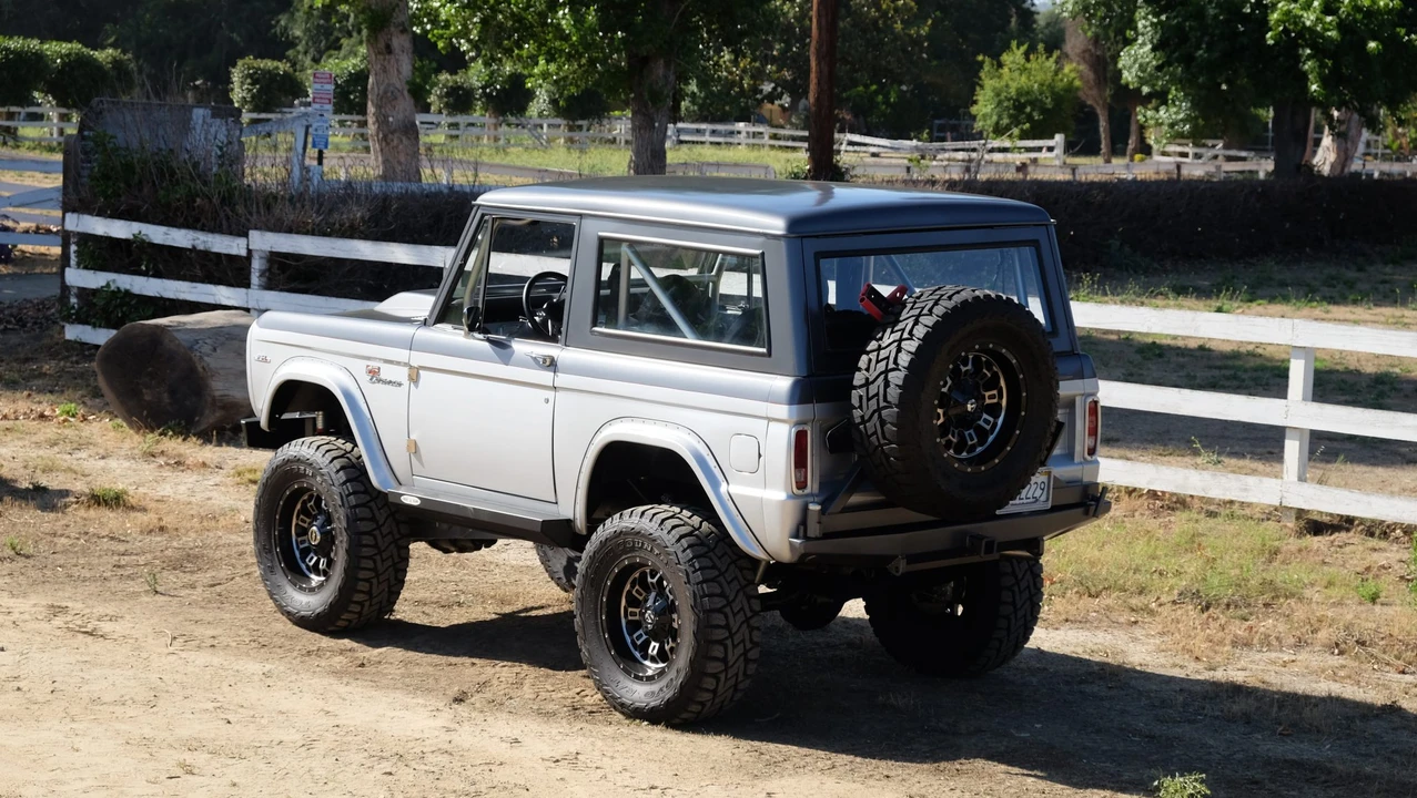 1976 Ford Bronco 1st Gen - Image 14 of 31